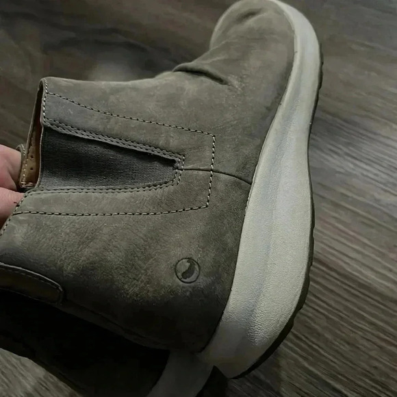 Clarks Gray Ankle Boots - Picture 7 of 7